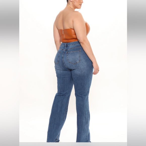 Flare leg jeans - Picture 3 of 7